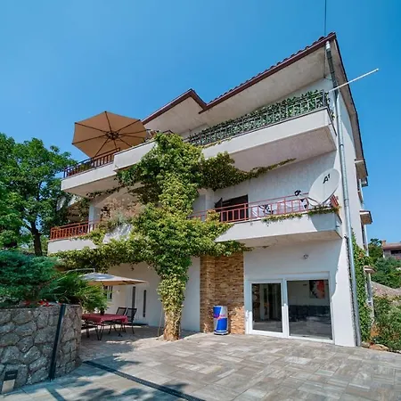 House Jolly With Private Pool Apartment Volosko